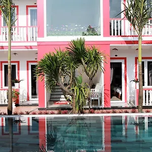 2* Pensión Red House -