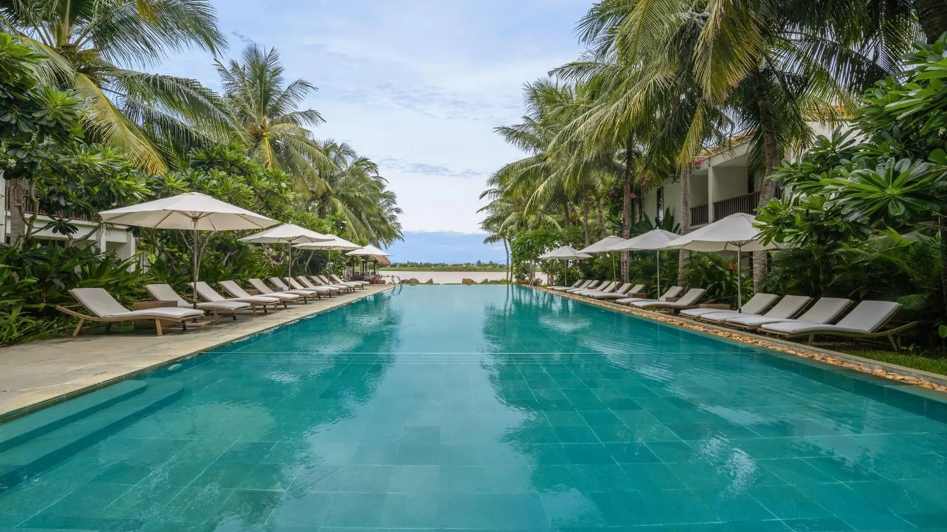 Emerald Hoi An Riverside Resort