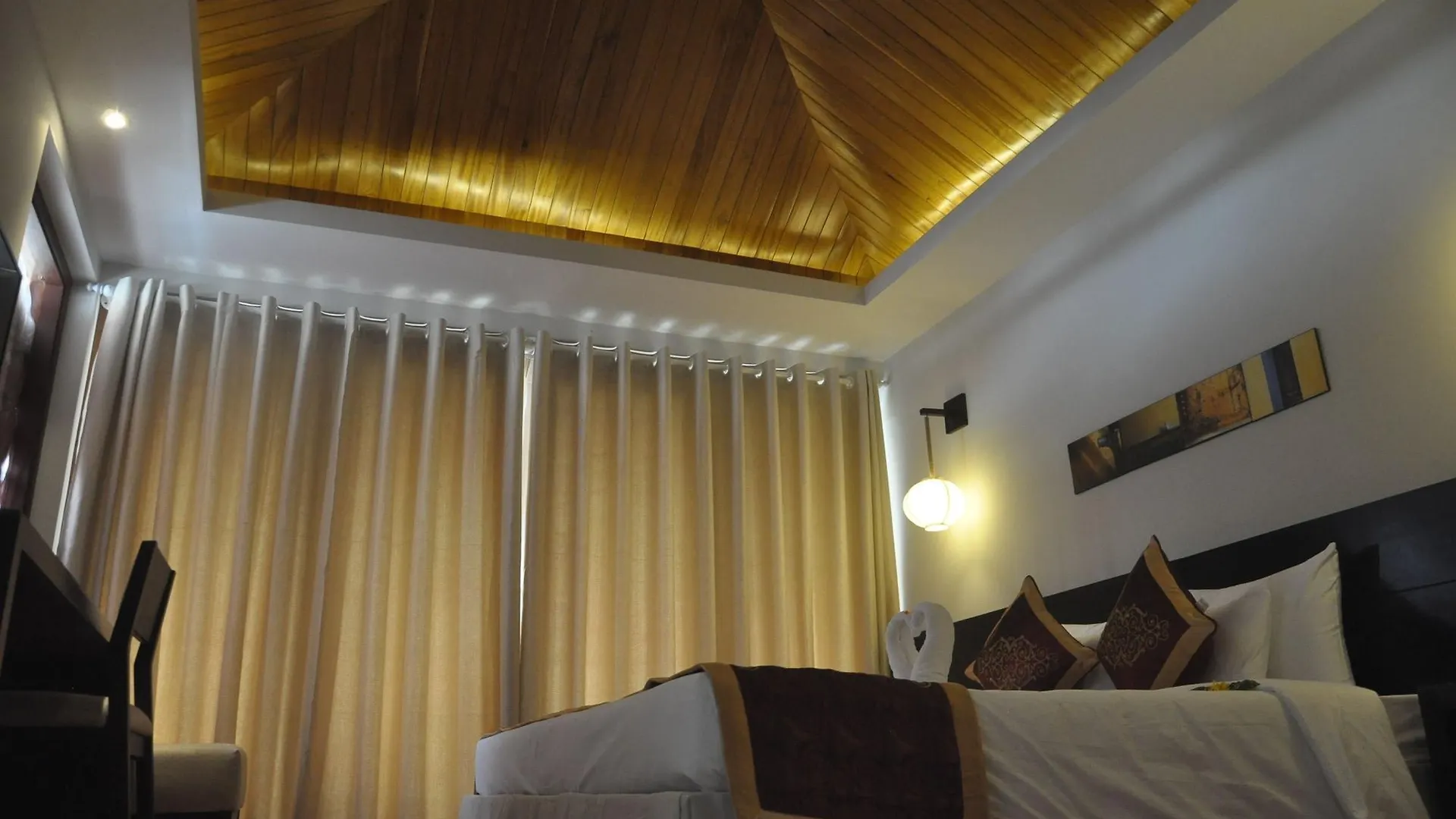 ****  Emerald Hoi An Riverside Resort Vietnam