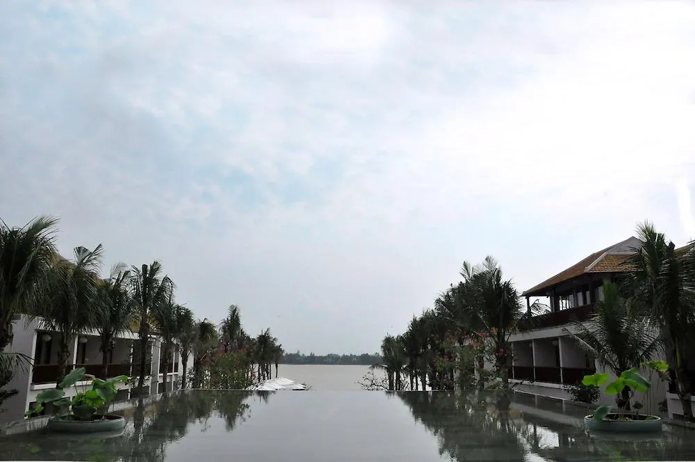 Emerald Hoi An Riverside Resort