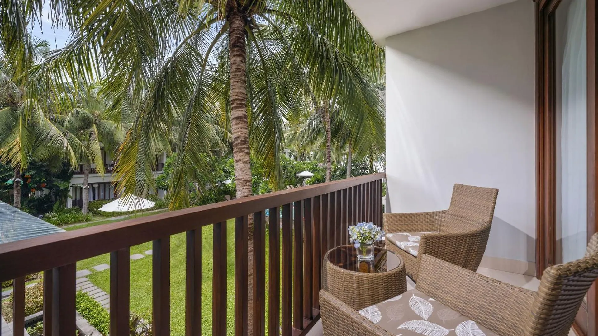 Emerald Hoi An Riverside Resort 4*,  Vietnam
